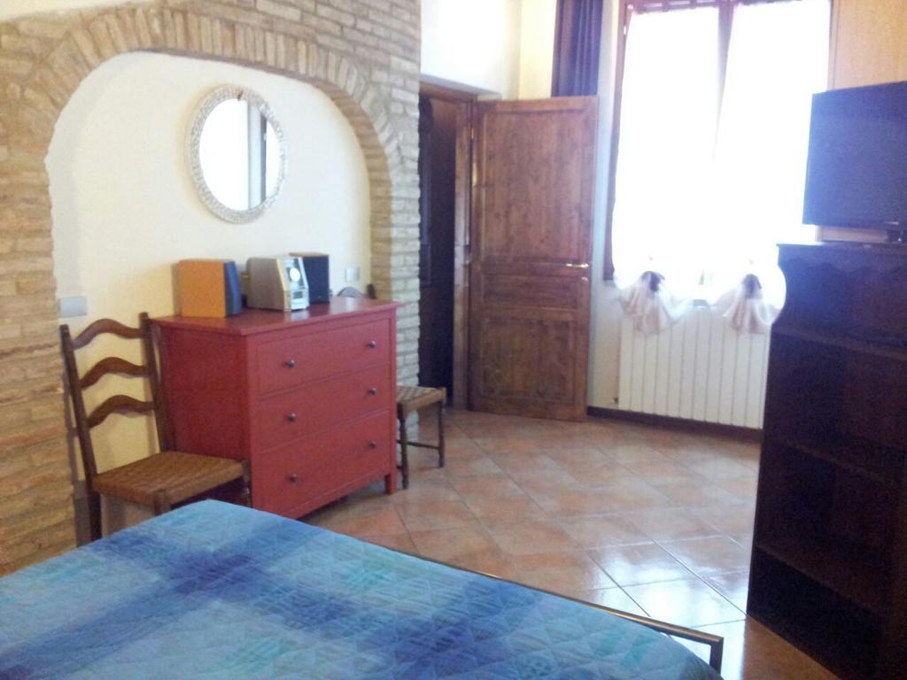 Via Toscana House Parma Pokój zdjęcie